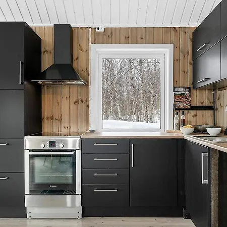 Holiday home Modernized Standalone Sorreisa - *
