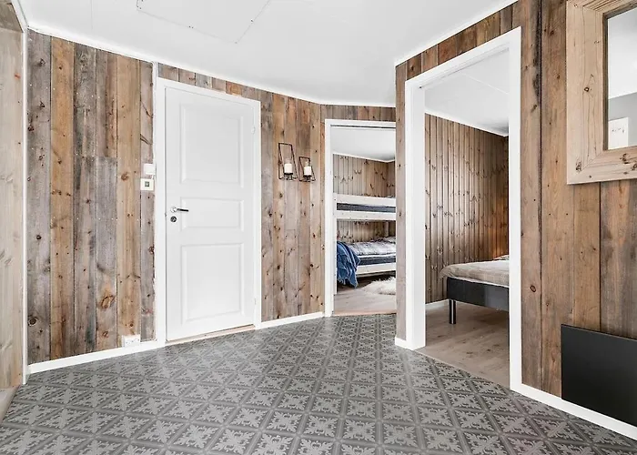 Semesterbostad Modernized Standalone Sorreisa - *