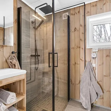 Modernized Standalone Sørreisa - *